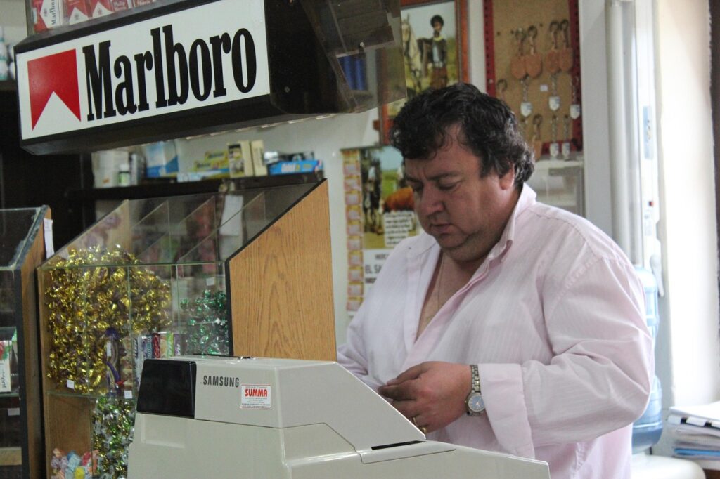 Come vincere sempre al gratta e vinci ecco il trucco del proprietario del tabacchi