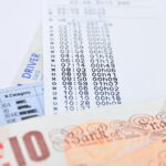 Immagine di biglietti Gratta e Vinci con probabilità di vincita e statistiche recenti.