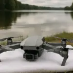 Il drone cade in acqua: ecco cosa fare nei primi minuti